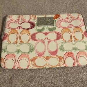 Coach Multicolor Signature Laptop Sleeve